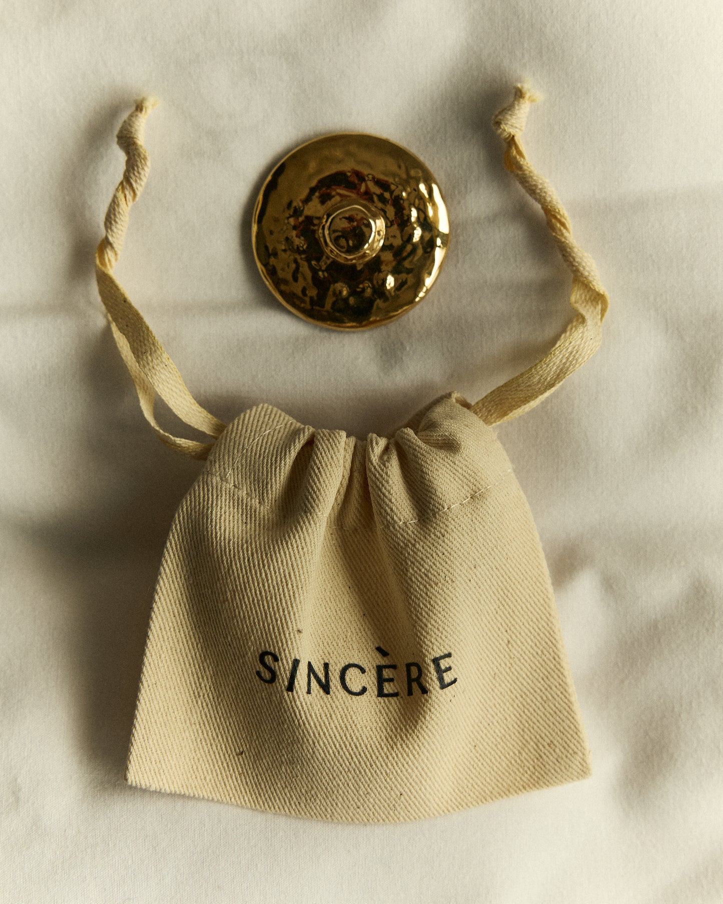 SINCERE GOLDEN TEXTURED NIPPLE PIN